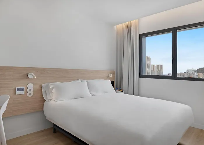 ホテル Benidorm
